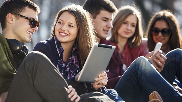UPN-jovenes-SOCIALMEDIA