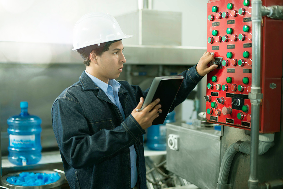 ingeniería industrial working adult
