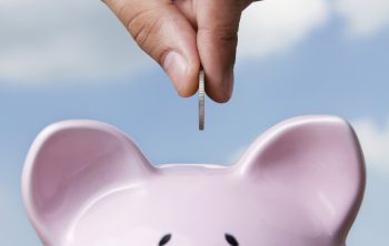 economía y fiananzas en universitarios negocios