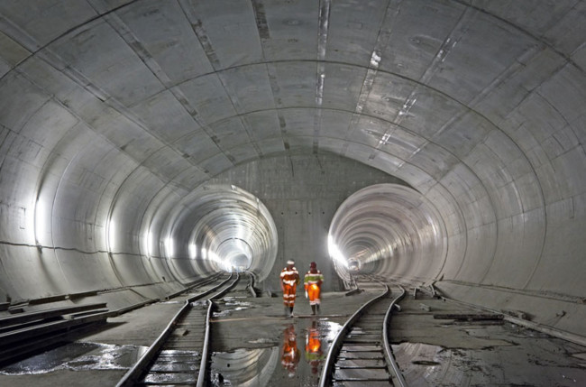 túnel san gotardo arquitectura