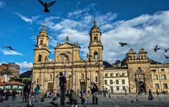becas colombia servicios globales