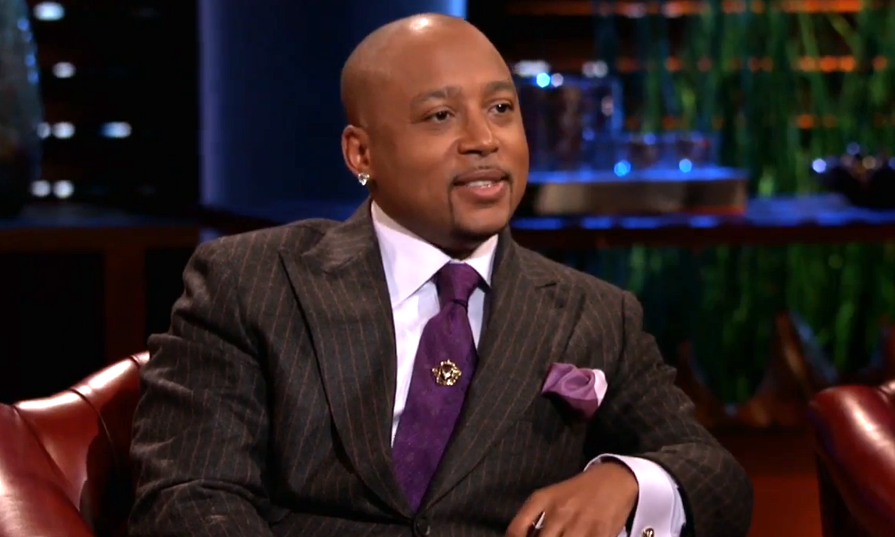 daymond john estudios generales