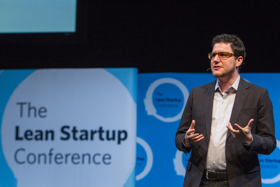 emprendimiento eric ries estudios generales