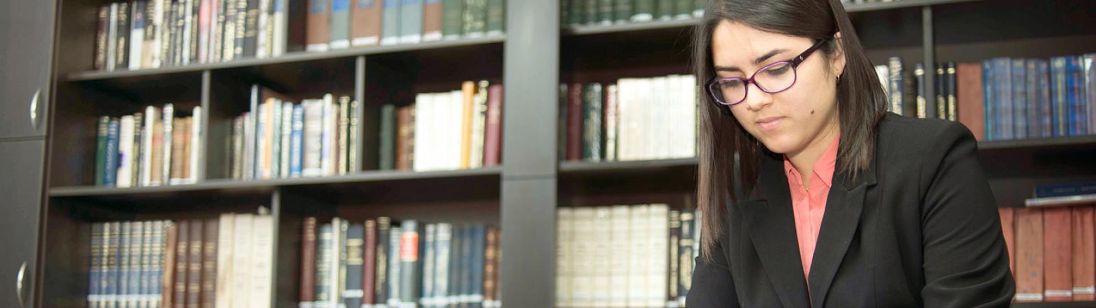 ¿te inicias como abogado? derecho