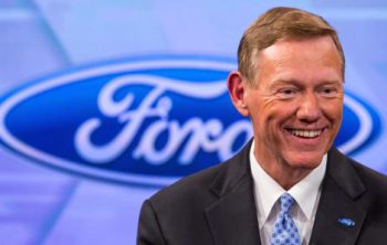 transformación alan mulally estudios generales