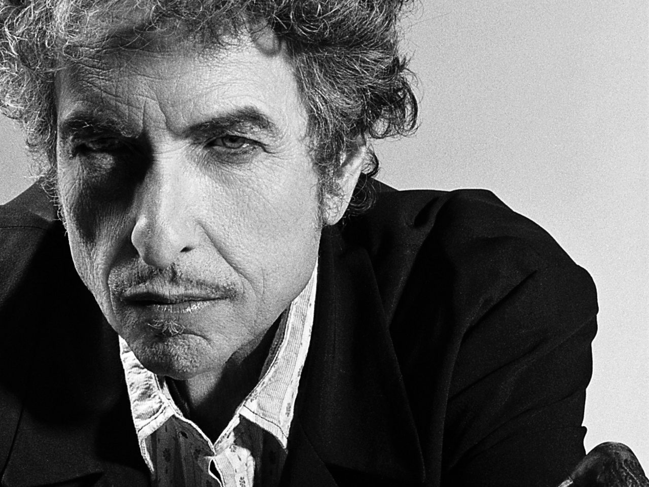 docentes dylan nobel estudios generales