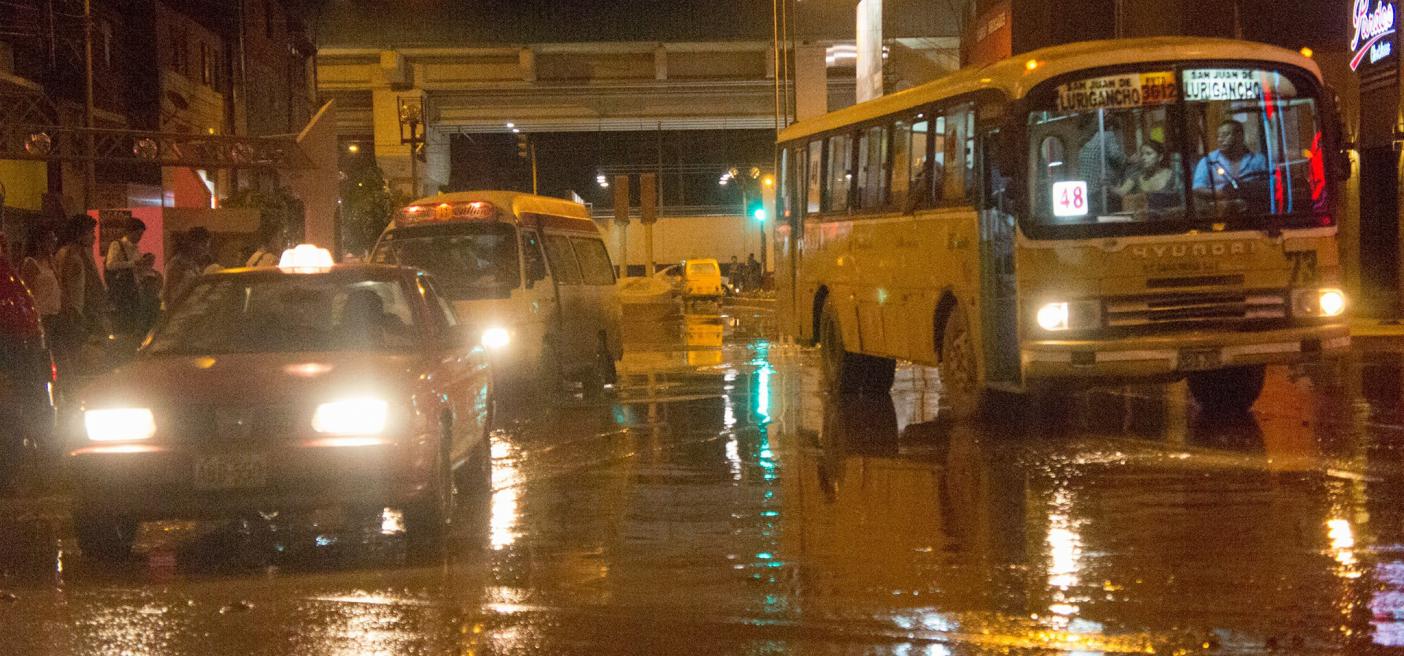 inundaciones y huaicos arquitectura