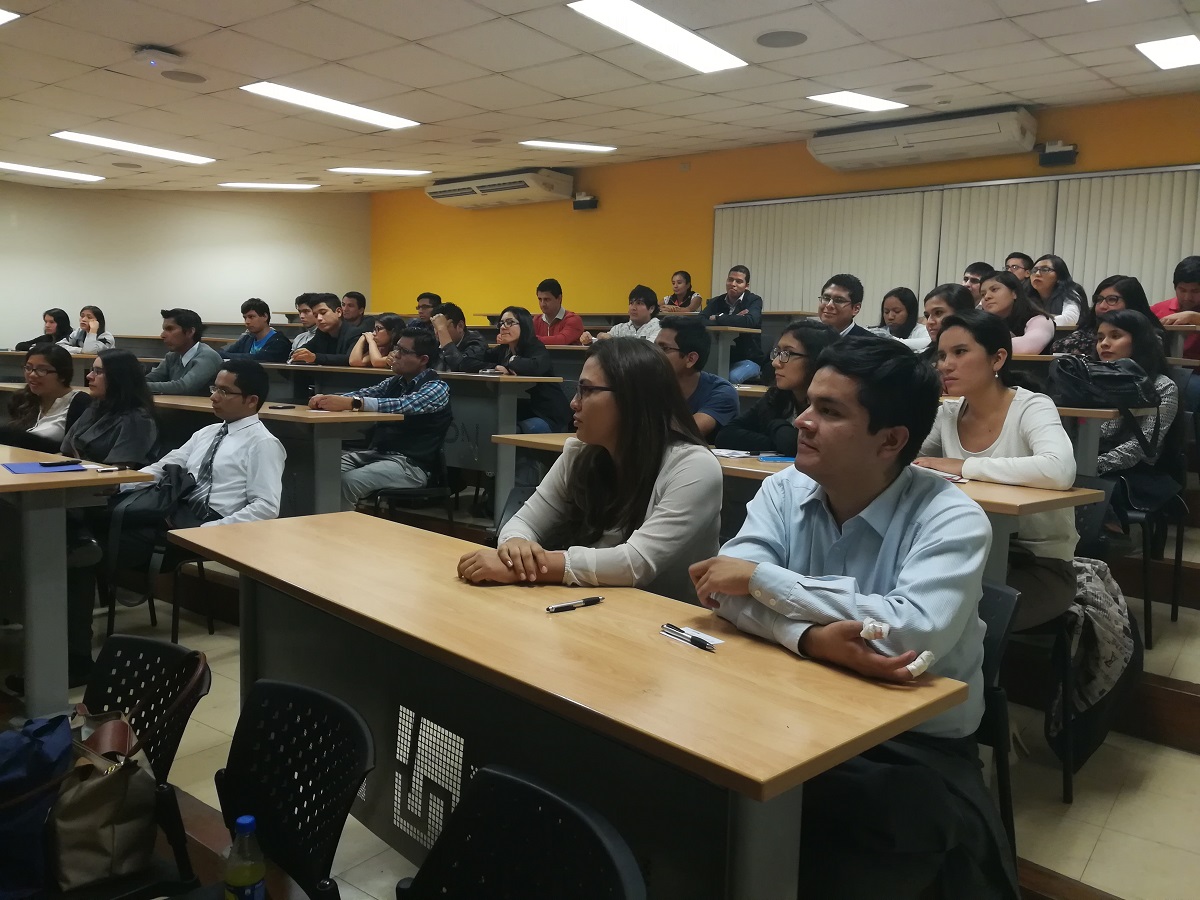 backus brindó alcances de su programa global management trainee
