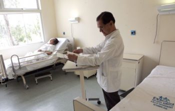 ¿qué hacer ante la crisis de recursos humanos en el sector salud?