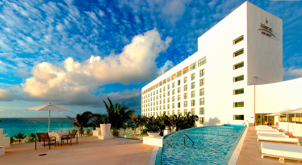 ¿qué debes estudiar si quieres trabajar en un resort?