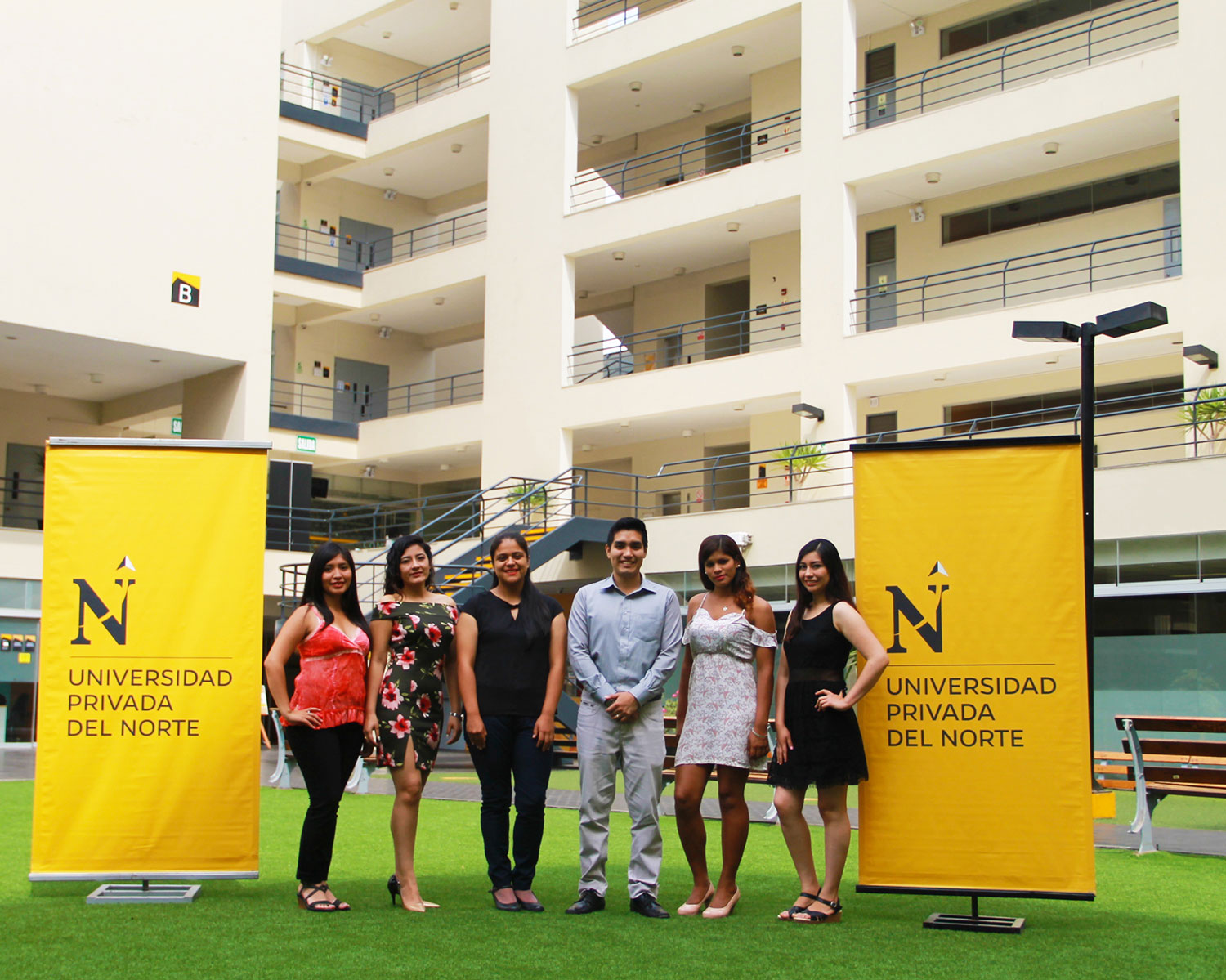 egresados upn son reconocidos con premio excelencia prima afp