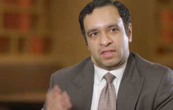 Gautam Mukunda y la importancia de incentivar el liderazgo disruptivo