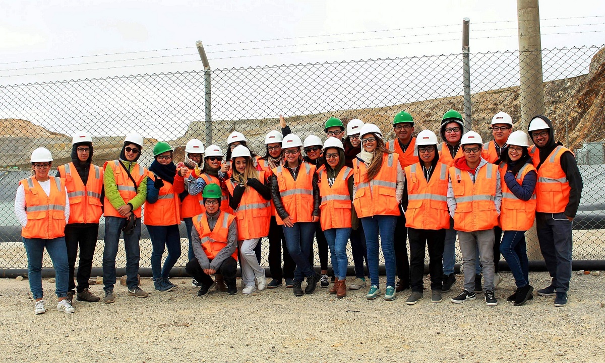 futuros comunicadores visitan operaciones de yanacocha