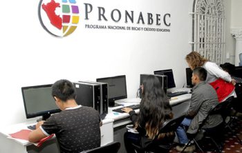 financia tus estudios con los créditos que otorga pronabec