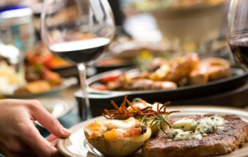 maridaje de comidas y vinos: arte y saludable costumbre