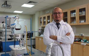 Propiedades antimicrobianas de la canela y el ajo