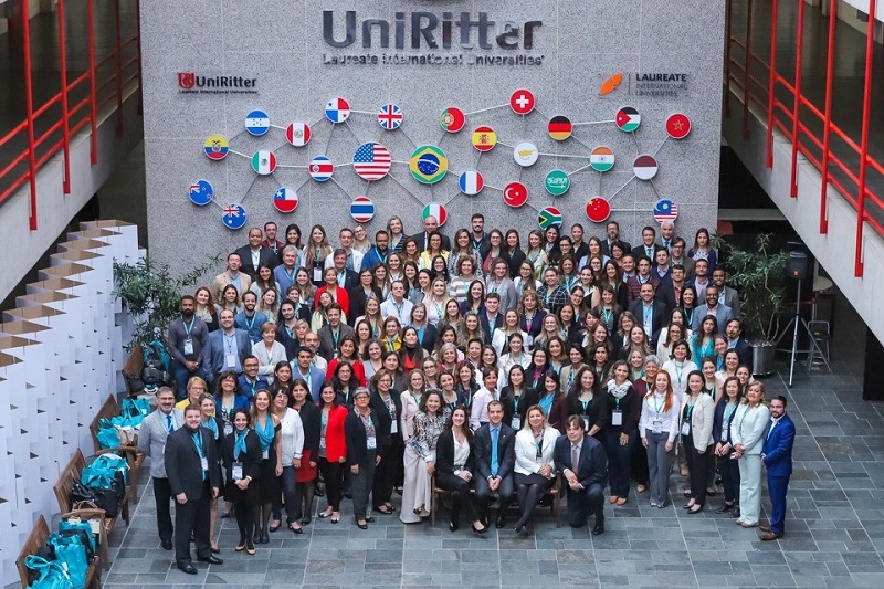 Líderes de nuestras carreras de salud participan en Laurea Health Sciences Best Practices en Brasil