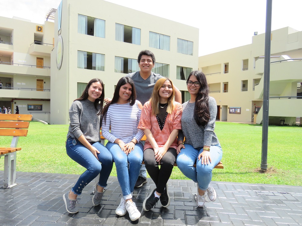 Futuros ingenieros UPN demuestran eficiencia en reto internacional