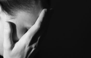 ¿Qué hacer si eres testigo de violencia hacia la mujer?