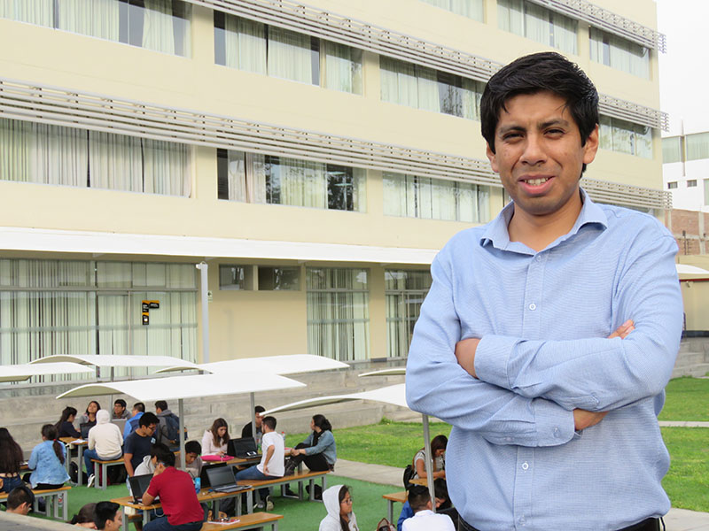 profesor-deshidratador-solar-upn-1