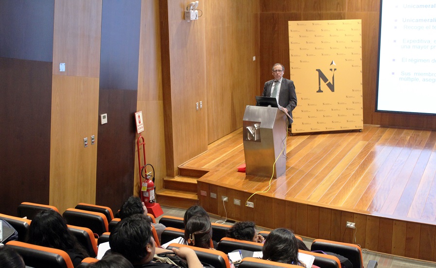 Estudiantes de Derecho fueron capacitados sobre reformas en el sistema judicial