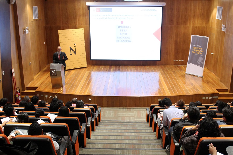 Estudiantes de Derecho fueron capacitados sobre reformas en el sistema judicial