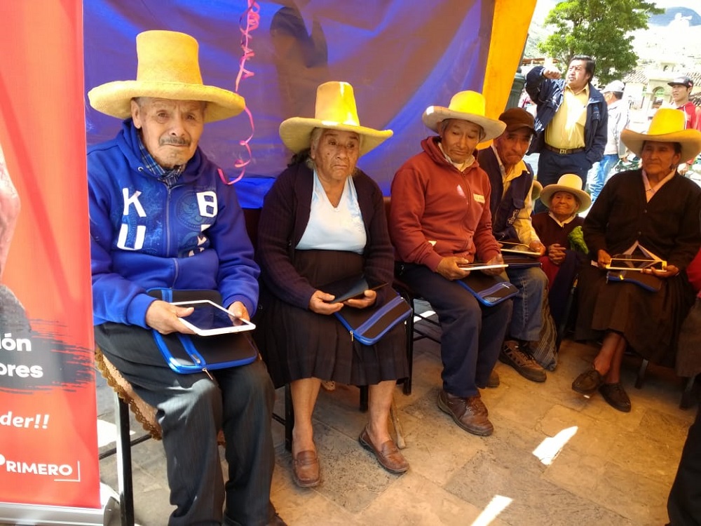Carrera de Psicología UPN participa en proyecto de Alfabetización Digital de Adultos Mayores