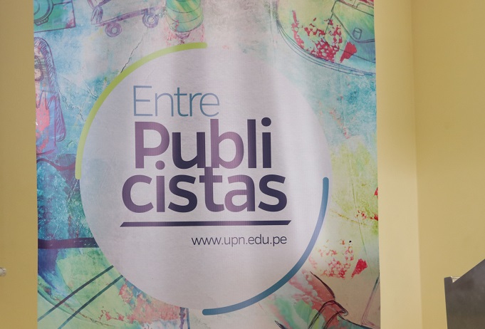Creatividad más investigación: destacadas publicistas comparten sus experiencia con nuestros estudiantes
