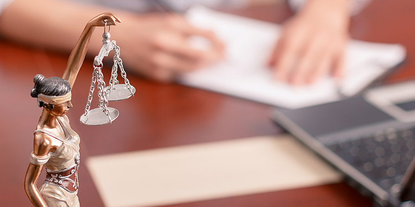 Prácticas preprofesionales en Derecho: un análisis FODA