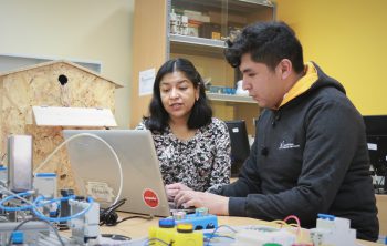 Sistema innovador que facilita la vida de las mascotas y sus dueños propone estudiante UPN