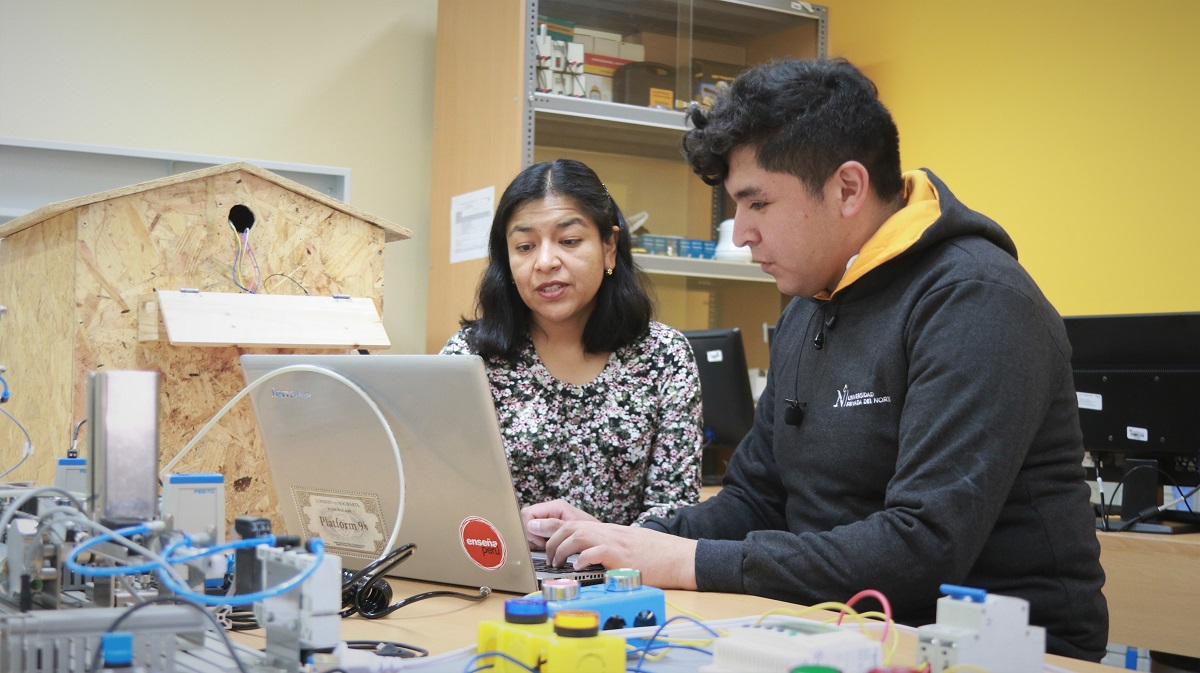 Sistema innovador que facilita la vida de las mascotas y sus dueños propone estudiante UPN