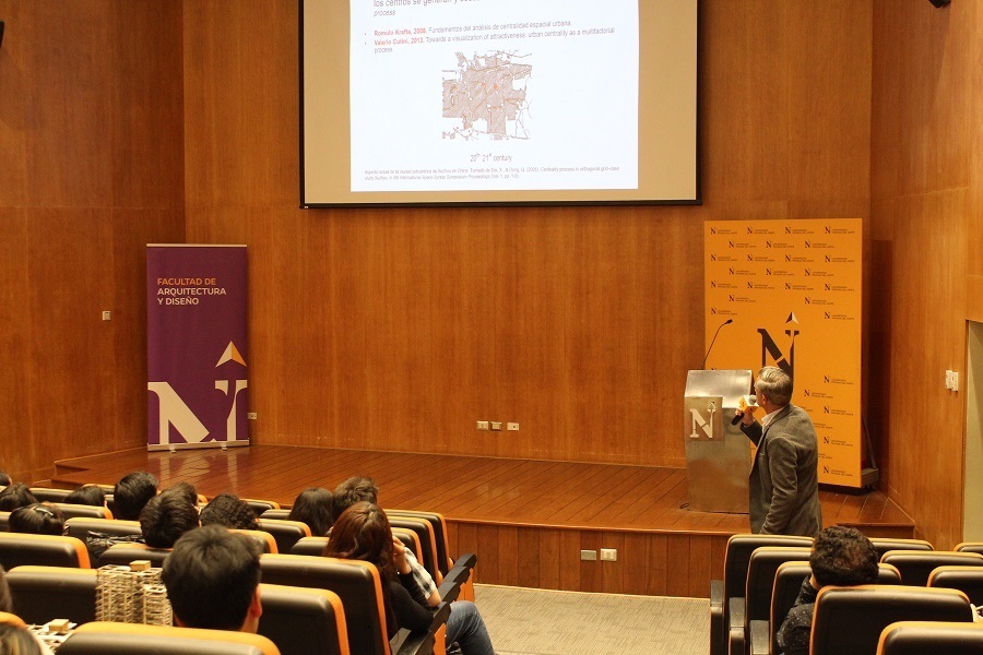 Experto David Zárate en UPN: “El arquitecto tiene el reto de lograr respeto por el patrimonio arquitectónico e histórico”