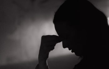 ¿Qué debes hacer si estás pensando en suicidarte?