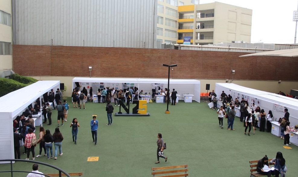 Feria de Empresarios con ADNUPN: nuestros egresados y estudiantes demuestran que el emprendimiento es posible