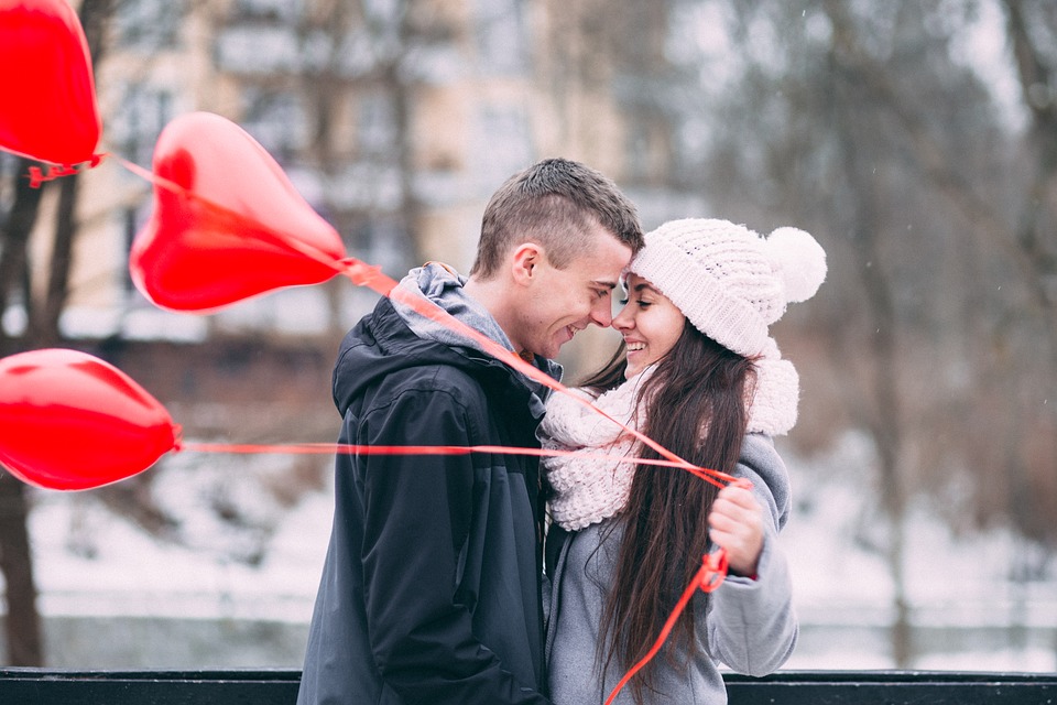 El amor es un sentimiento universal que provoca distintos estados emocionales y físicos. (Foto: Pixabay)