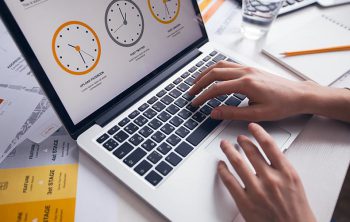 community manager