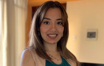 estudiante-destacada-aprender es enseñando