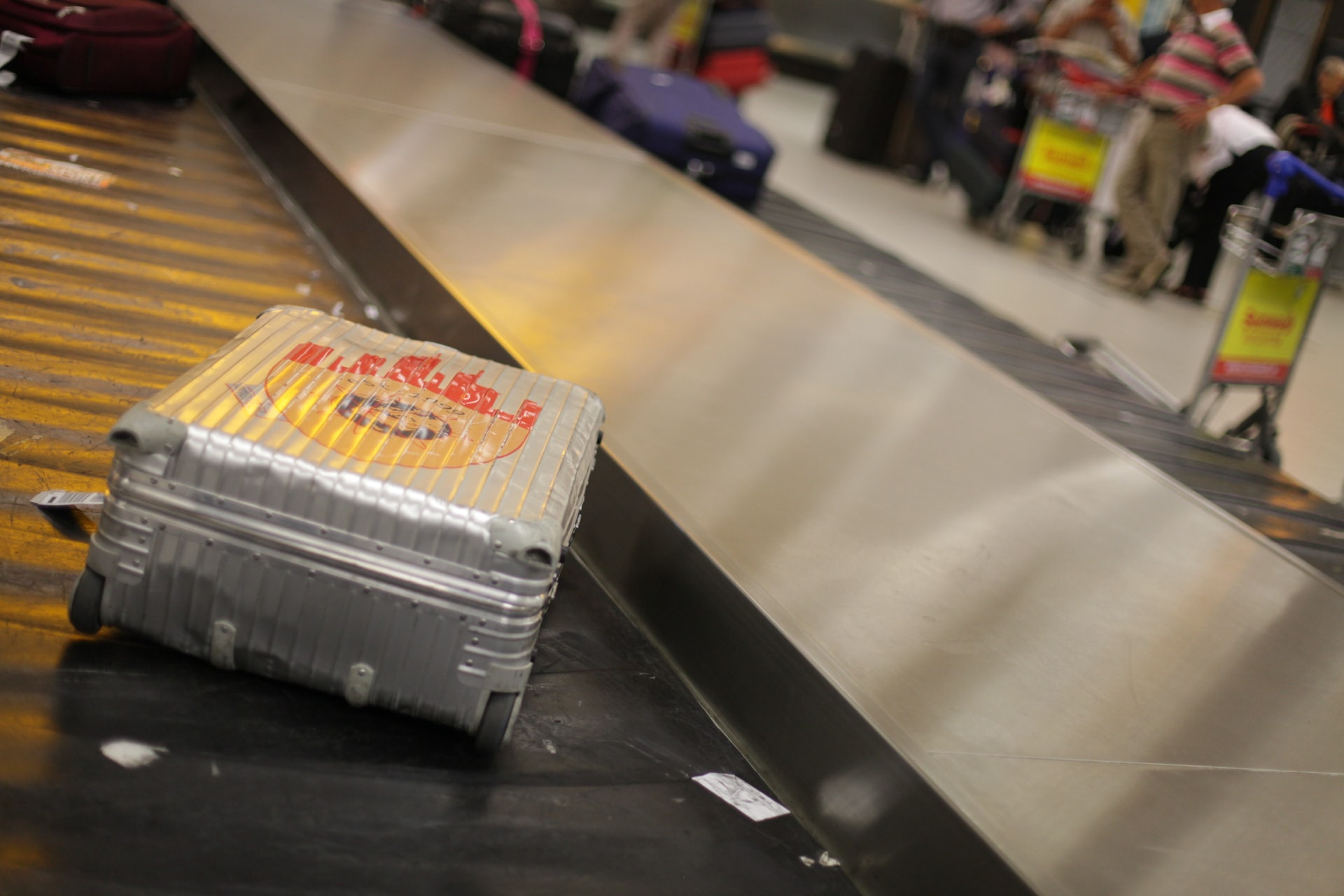 maleta-en-aeropuerto